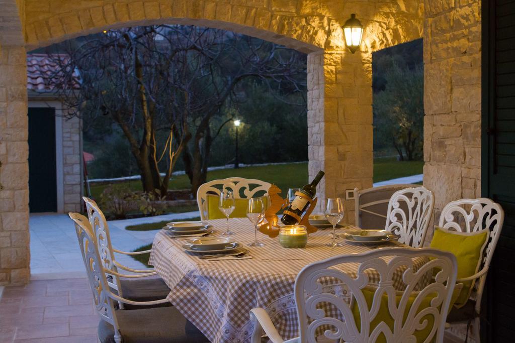 Villa Stonegate Estate - Bonus, Dvije Vile Jedna Cijena! Opatija Exterior foto